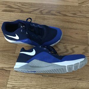 Nike Lift Training / Running Shoes